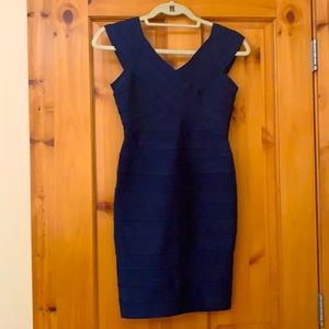 Bloomingdales Aqua bodycon bandage dress navy Xs